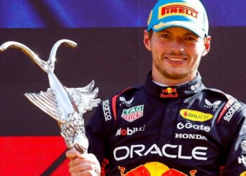Max Verstappen é o garoto que enfrentou a pressão e conquistou o mundo