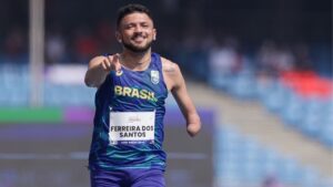A história do brasileiro que fez o mundo reverenciar o esporte paralímpico