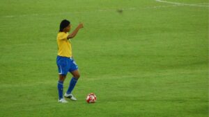 Ronaldinho Gaúcho e os momentos mais memoráveis de sua carreira