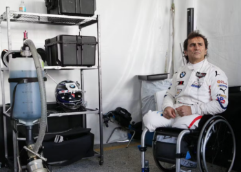 Os segredos por trás da recuperação do piloto que perdeu as duas pernas em acidente