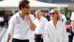 Conheça a esposa de Toto Wolff, a última mulher a correr na Fórmula 1