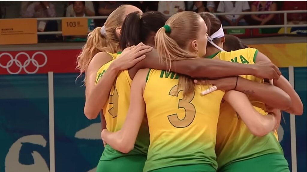 O ouro olímpico que eternizou a geração do vôlei feminino brasileiro