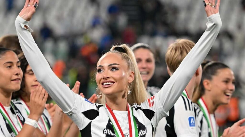 A jogadora de futebol com mais seguidores no Instagram