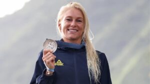 Relembre a conquista histórica de Tati Weston-Webb em Paris 2024