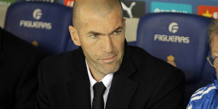 Zidane - Créditos: depositphotos.com / Maxisports