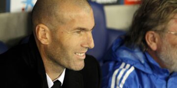 Zidane no futebol: trajetória de ídolo francês que marcou clubes e conquistou títulos históricos