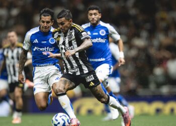 Lance da partida entre Atlético-MG e Cruzeiro