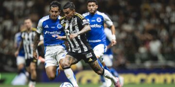Lance da partida entre Atlético-MG e Cruzeiro