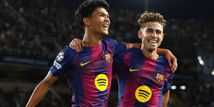 Fermín López [à direita] comandou a vitória do Barcelona