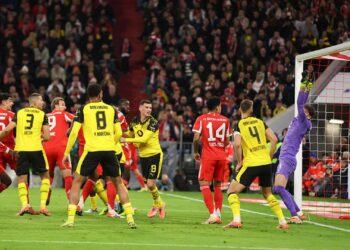 Lance em que Harry Kane abre o placar para o Bayern de Munique