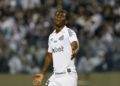 Bryan Angulo defendeu o Santos em 2022