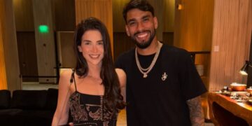 Esposa de Paquetá largou emprego no Flamengo para namorar com ele