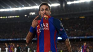 Neymar comemorando gol pelo Barcelona