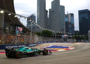 Fernando Alonso na F1 pelo GP de Singapura.