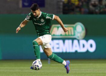 Flaco López durante jogo contra o Vasco