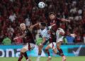 Lance da partida entre Flamengo e Racing