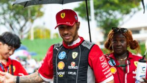 Hamilton parece ter boa relação na Ferrari