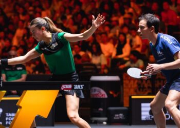 Hugo Calderano e Bruna Takahahi no China Smash.