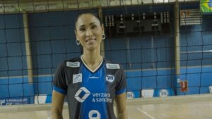 Jaqueline é a nova jogadora do Pinheiros