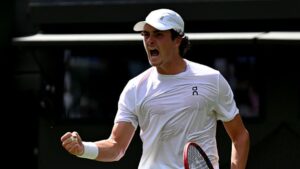 João Fonseca e o sorriso de uma joia do tênis mundial