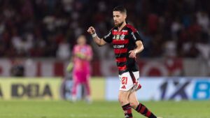 Jorginho durante jogo do Flamengo
