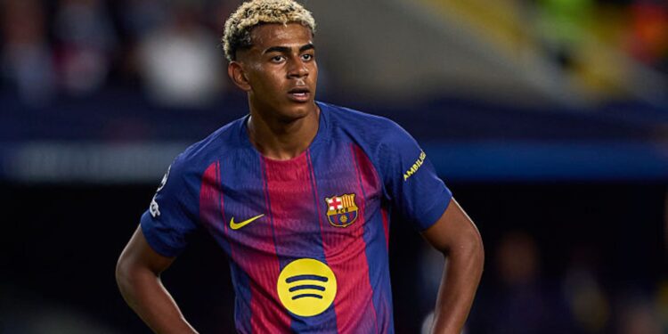 Lamine Yamal em jogo do Barcelona