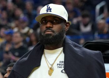 LeBron James vira problema para os Lakers