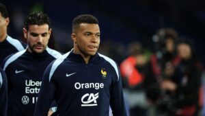 Mbappé em ação pela França