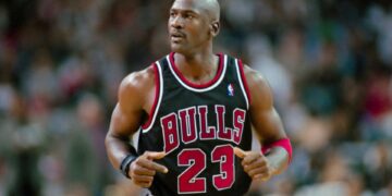 Michael Jordan em ação na NBA em 1997