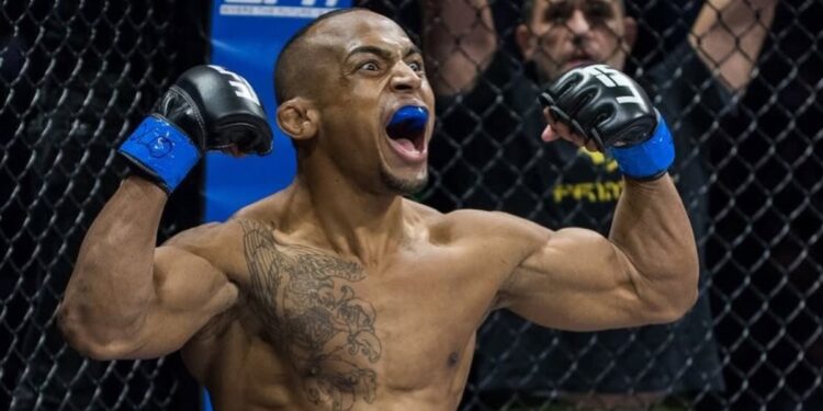 Tizil já conquistou duas vitórias no evento de MMA japonês Knock Out – Foto: divulgação