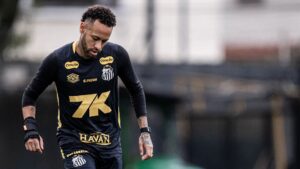 Neymar em treino do Santos desta sexta-feira, 31