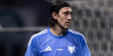 Cássio durante jogo contra o Palmeiras