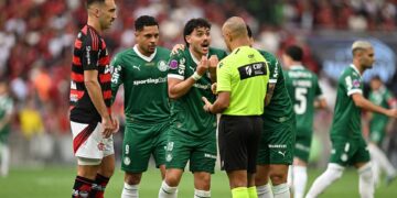 Jogo contra o Flamengo ainda repercute no Palmeiras