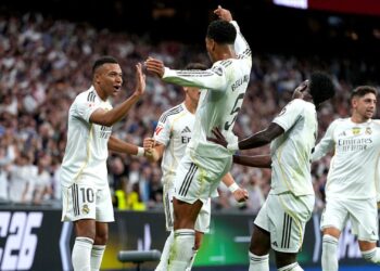 Real Madrid dominou o Barcelona em La Liga