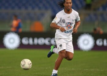 Você não vai acreditar quanto Ronaldinho Gaúcho gerou em transferências