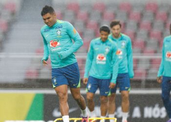 Casemiro em treino da Seleção Brasileira na Coreia do Sul