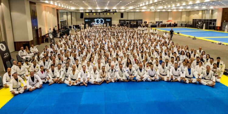 Seminário da família Gracie reuniu mais de mil praticantes no Rio de Janeiro – Foto Lu Aith