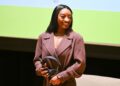 Simone Biles em discurso na Argentina