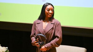 Simone Biles em discurso na Argentina