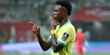 Vini Jr comemorando gol pela Seleção Brasileira