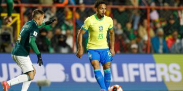 Vitinho em ação pela Seleção Brasileira
