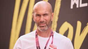 Zidane durante corrida de Fórmula 1