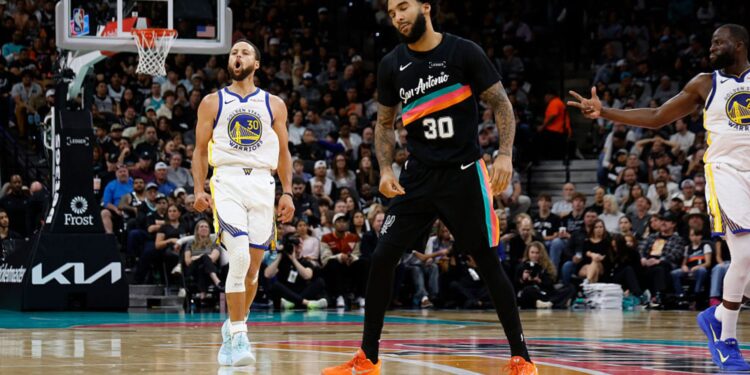 Golden State Warriors vence o San Antonio Spurs