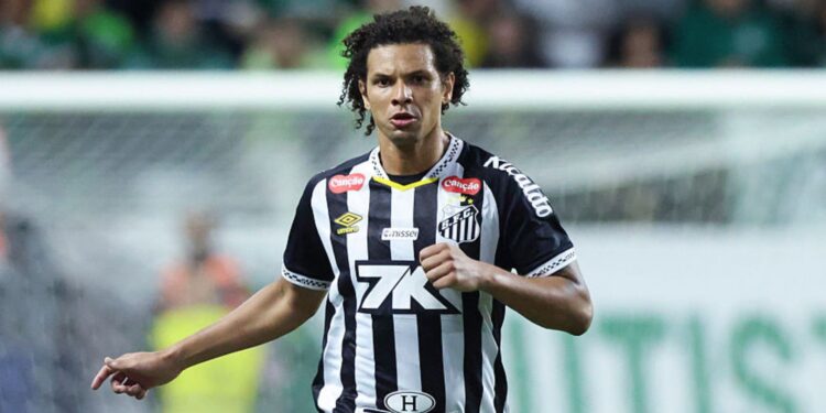 Willian Arão afasta polêmicas com Neymar