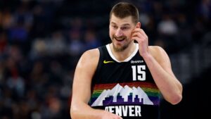 Nikola Jokic assume a liderança na corrida para o MVP