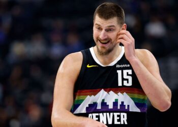 Nikola Jokic assume a liderança na corrida para o MVP