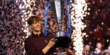 Sinner comemora título do ATP Finals e avalia temporada