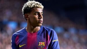 Lamine Yamal é cortado da seleção da Espanha