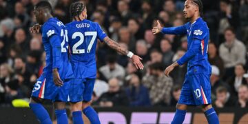 Chelsea vence o Tottenham pela Premier League