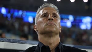 Crespo pede desculpas após goleada sofrida pel São Paulo